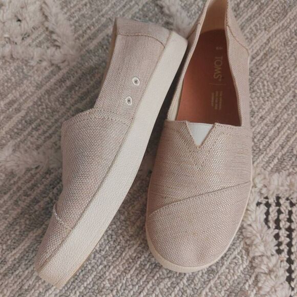 TOMS Verona Slip-On Sneakers | Natural Canvas | Size 8 | Metallic Shimmer - Picture 3 of 7